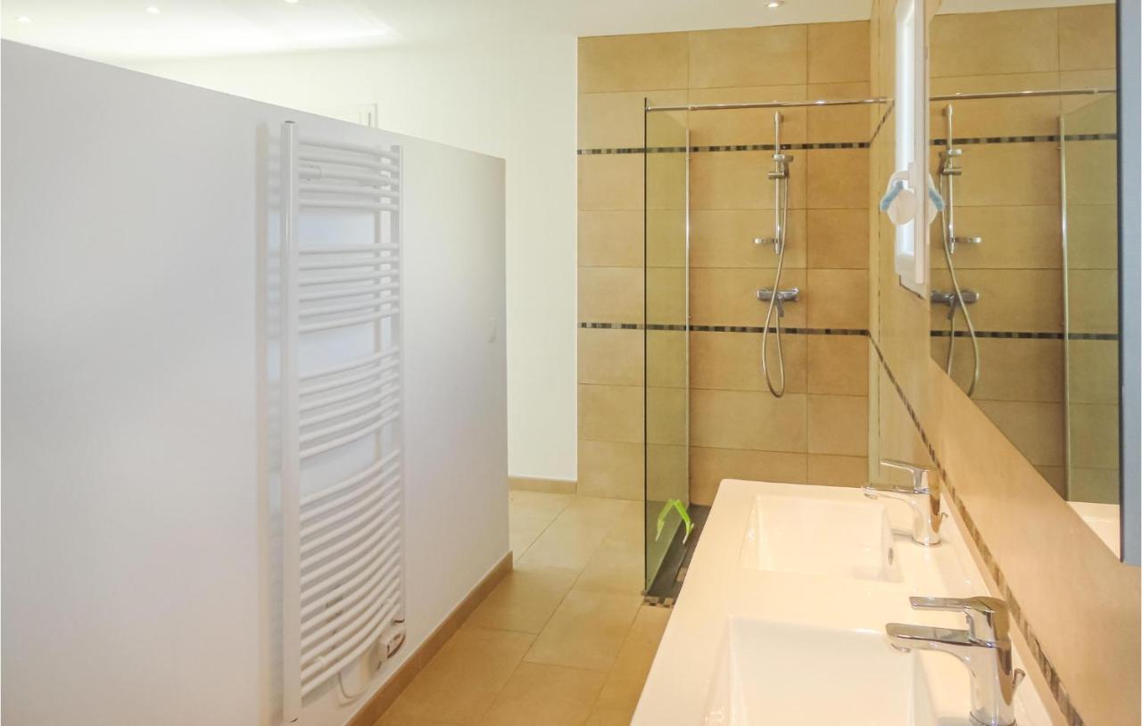 Stunning Home In Salles Daude With Wifi Exterior foto